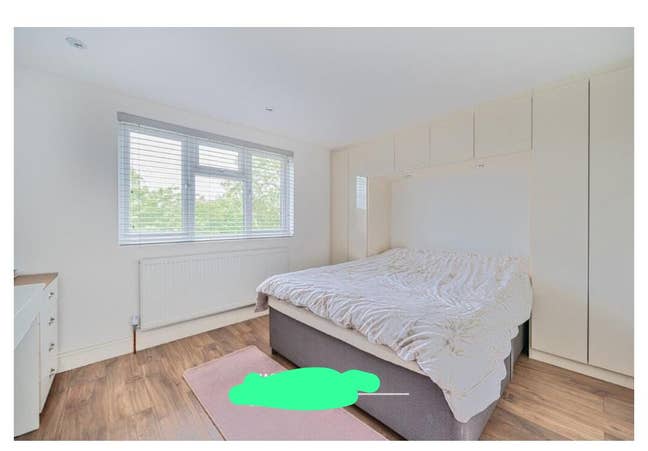 Double Bedroom with Private washroom Main Photo