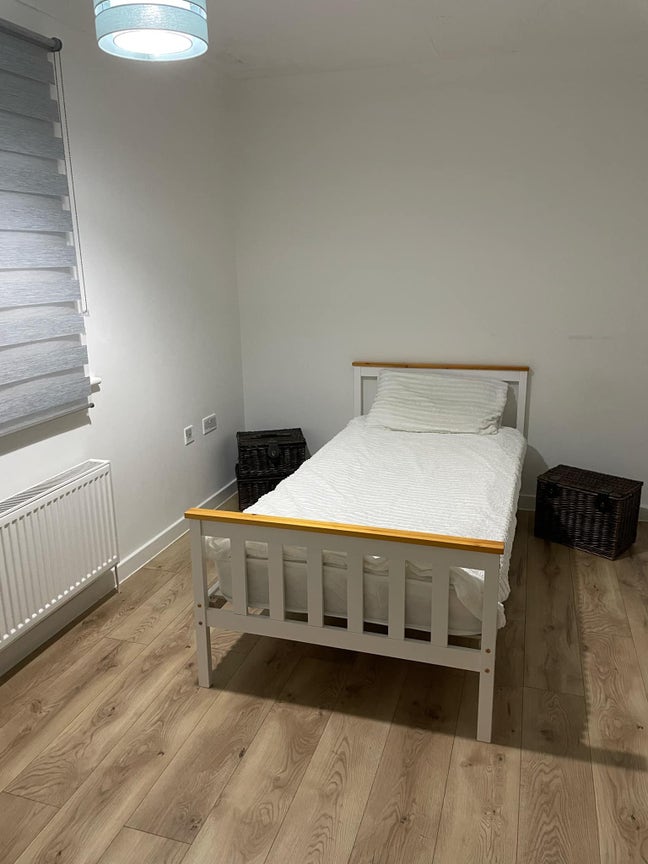 Single room Main Photo