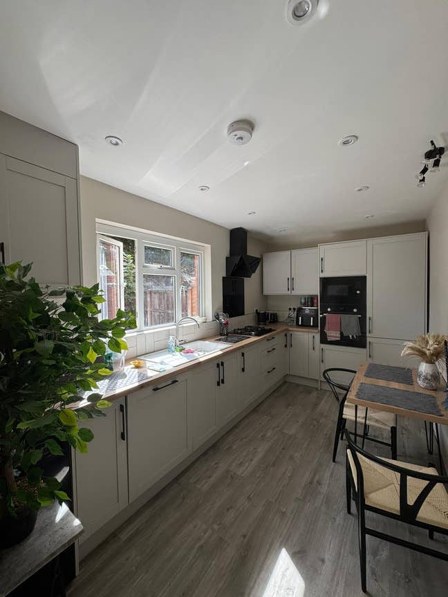 Room for Rent in Knowle - 800pcm (bills included) Main Photo