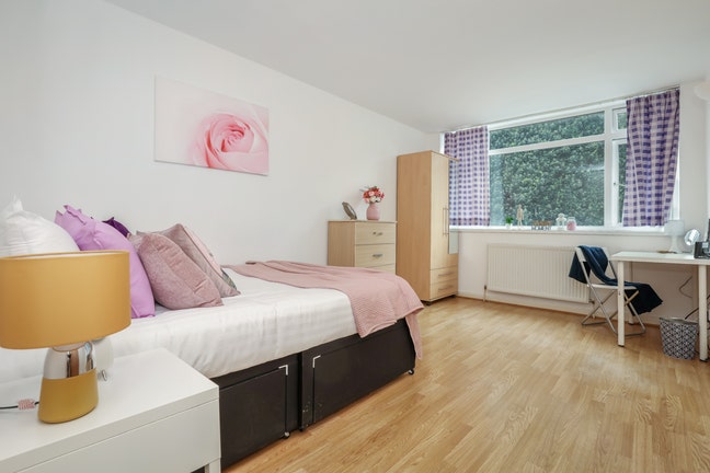 Grand Double Room | Refined Decor | City Lifestyle Main Photo