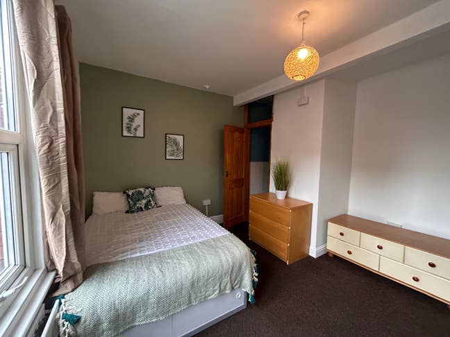EN-SUITE Beautiful Double Rooms in Sheffield! Main Photo