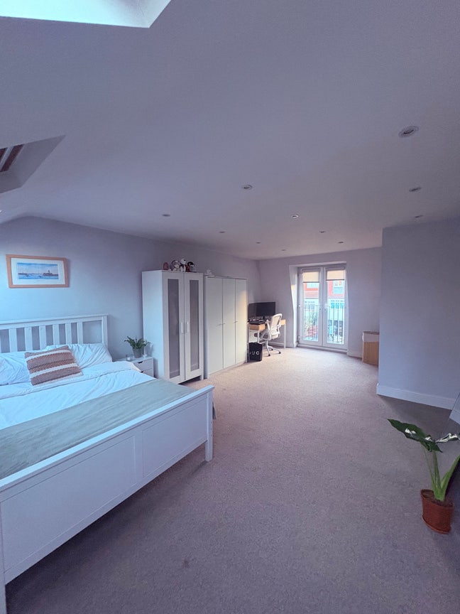 Clapham Common Double Room with En-suite Main Photo