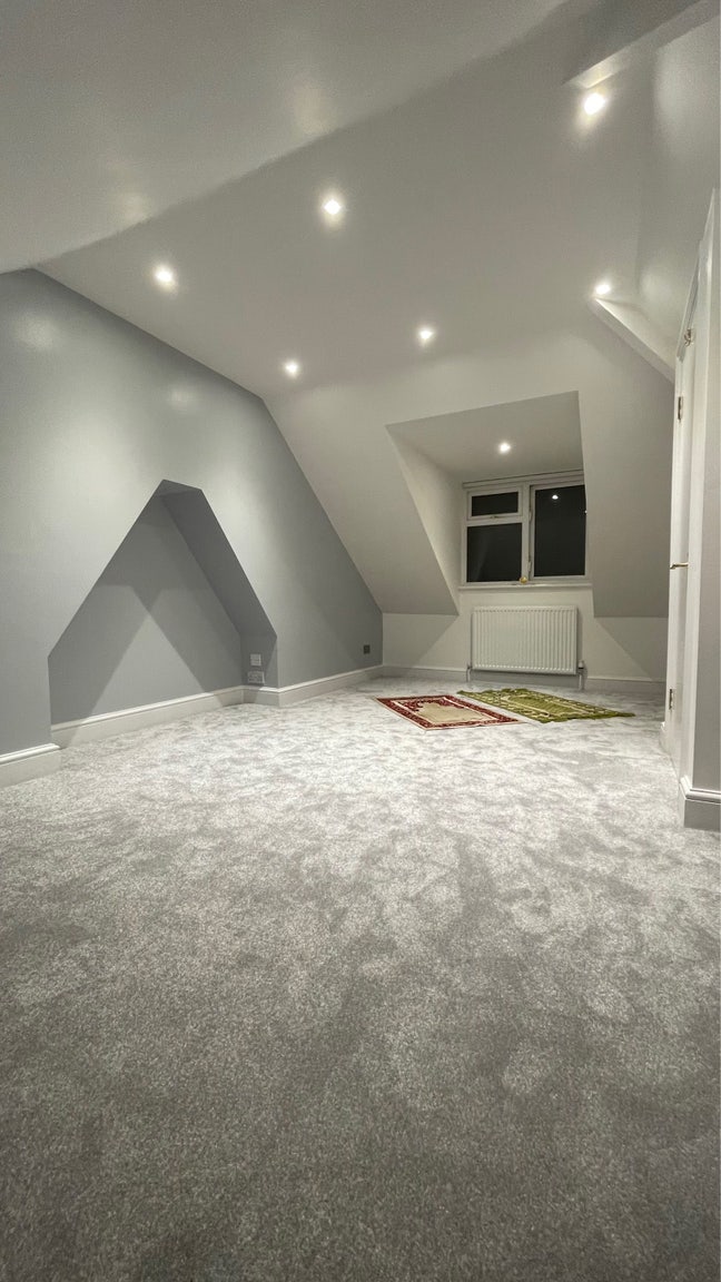Beautiful Big Loft Room Main Photo