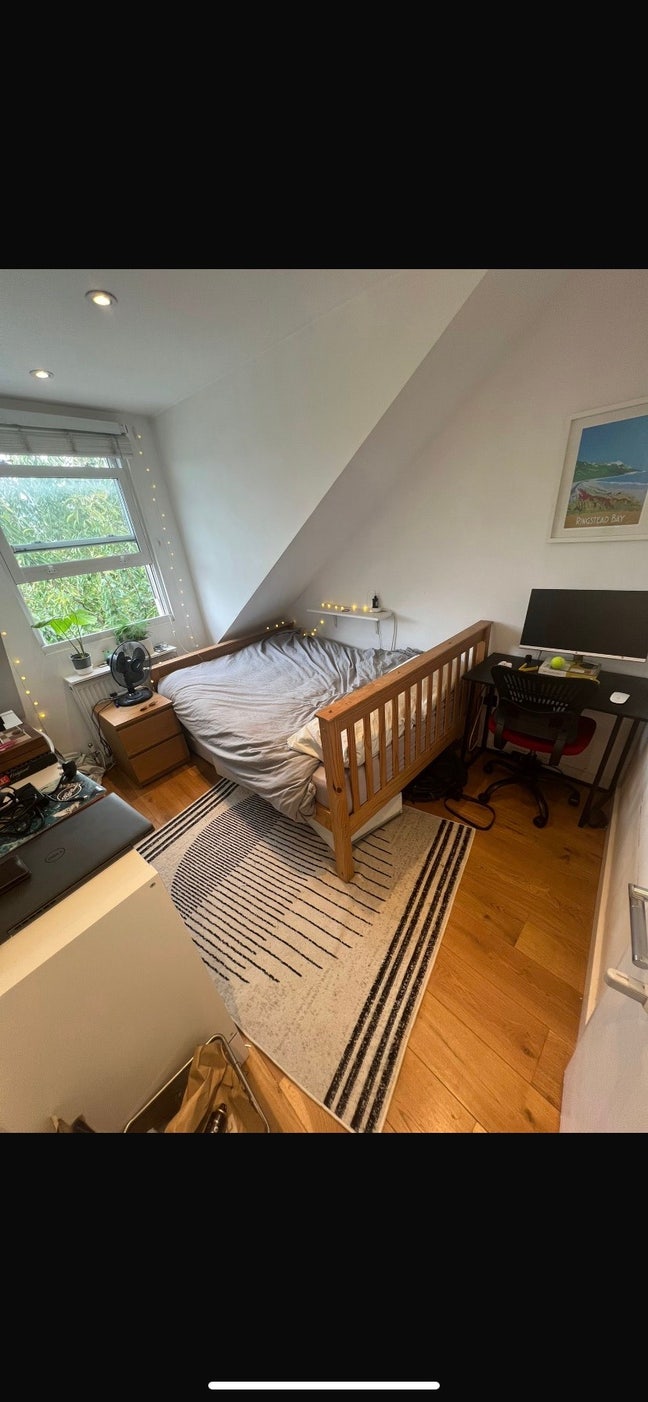 Lovely new build in central London - 950 pcm Main Photo