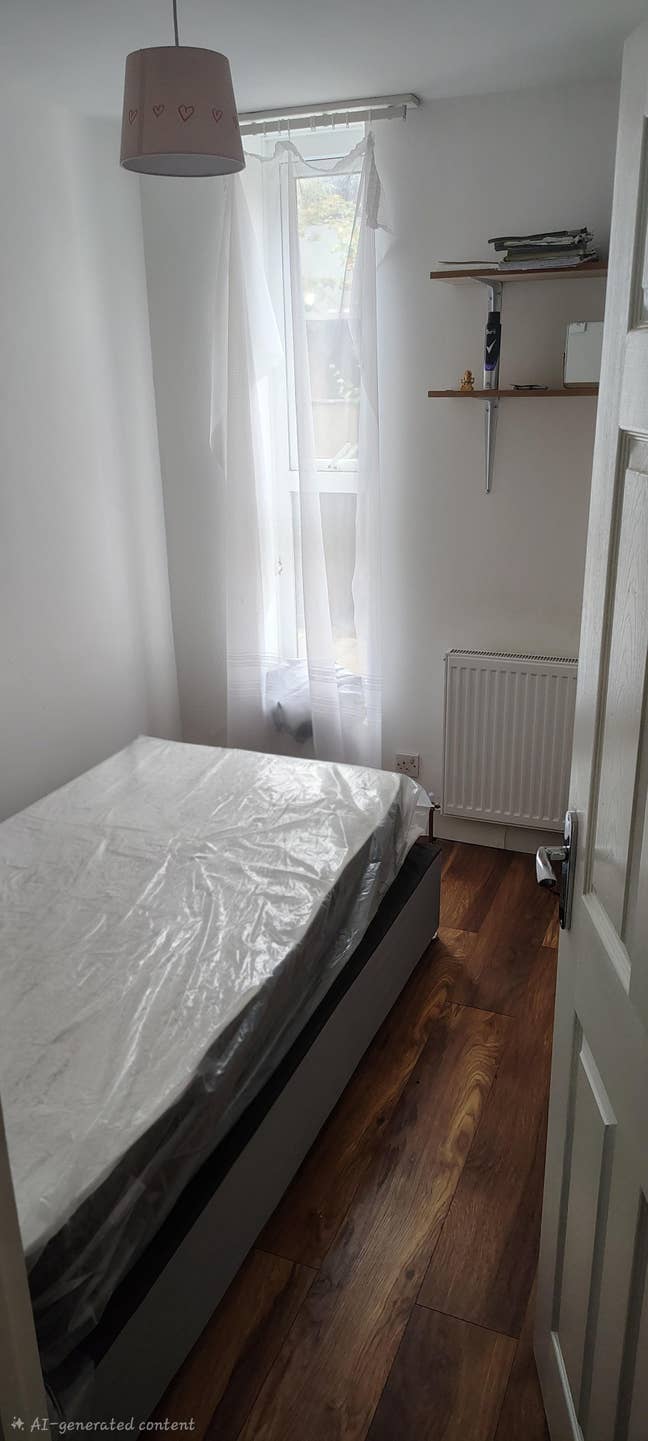 Cozy room in a quiet, friendly home Main Photo