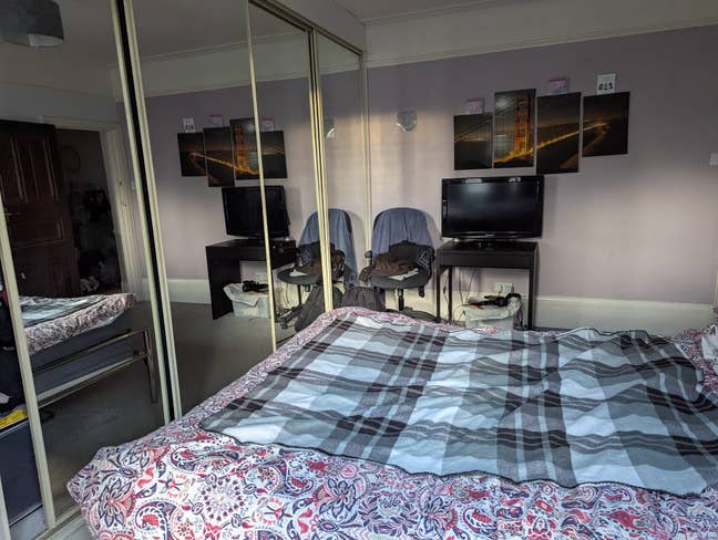 Double Room on Palmers Green Main Photo