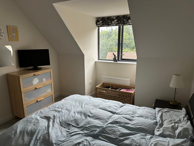 Single Double Bed Room (Band G) Main Photo