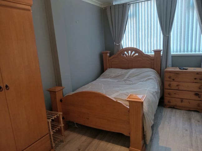 1 bedroom apartment available for rent. Main Photo