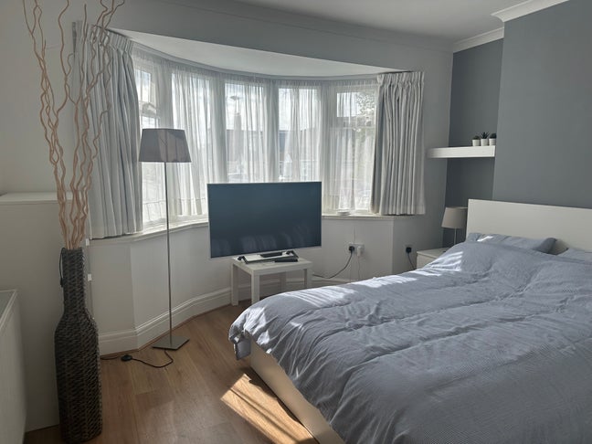 Bright south facing room for one person, Southwick Main Photo