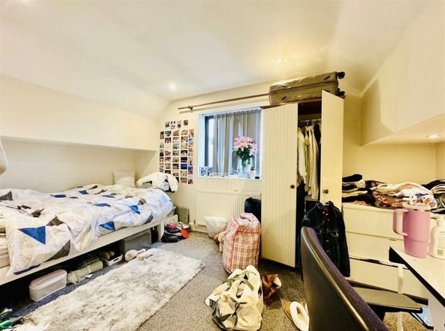 Room for rent in NG7 1 postcode! £173 pcw Main Photo