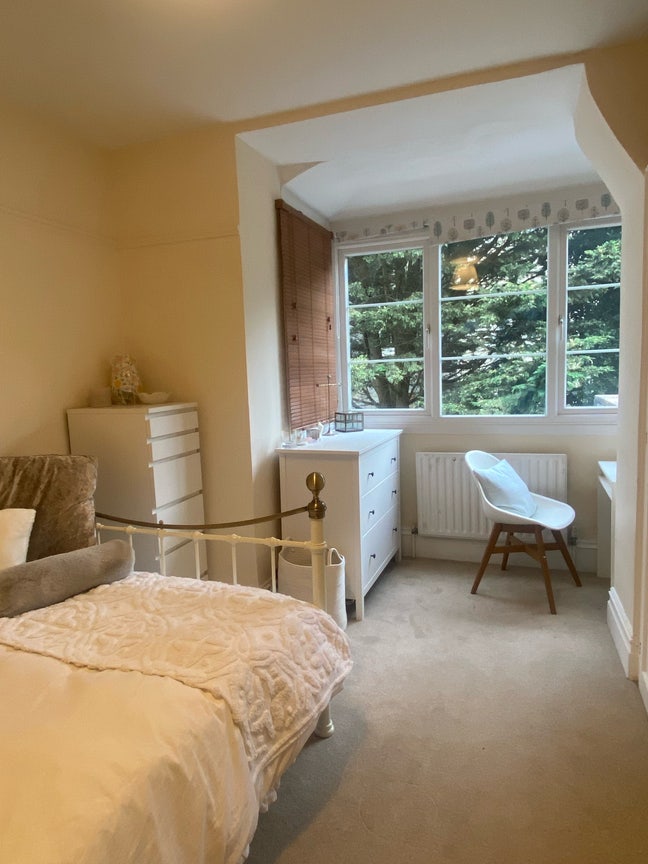 Double room in Clifton just off the Village  Main Photo