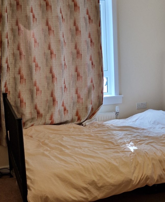 1 private bedroom in a flat Main Photo