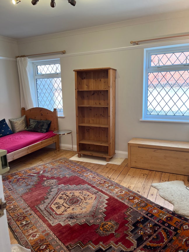 Double room in beauitul home and environment  Main Photo