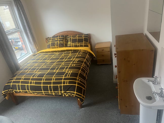 All Bills Included in Stranmillis BT9  Main Photo