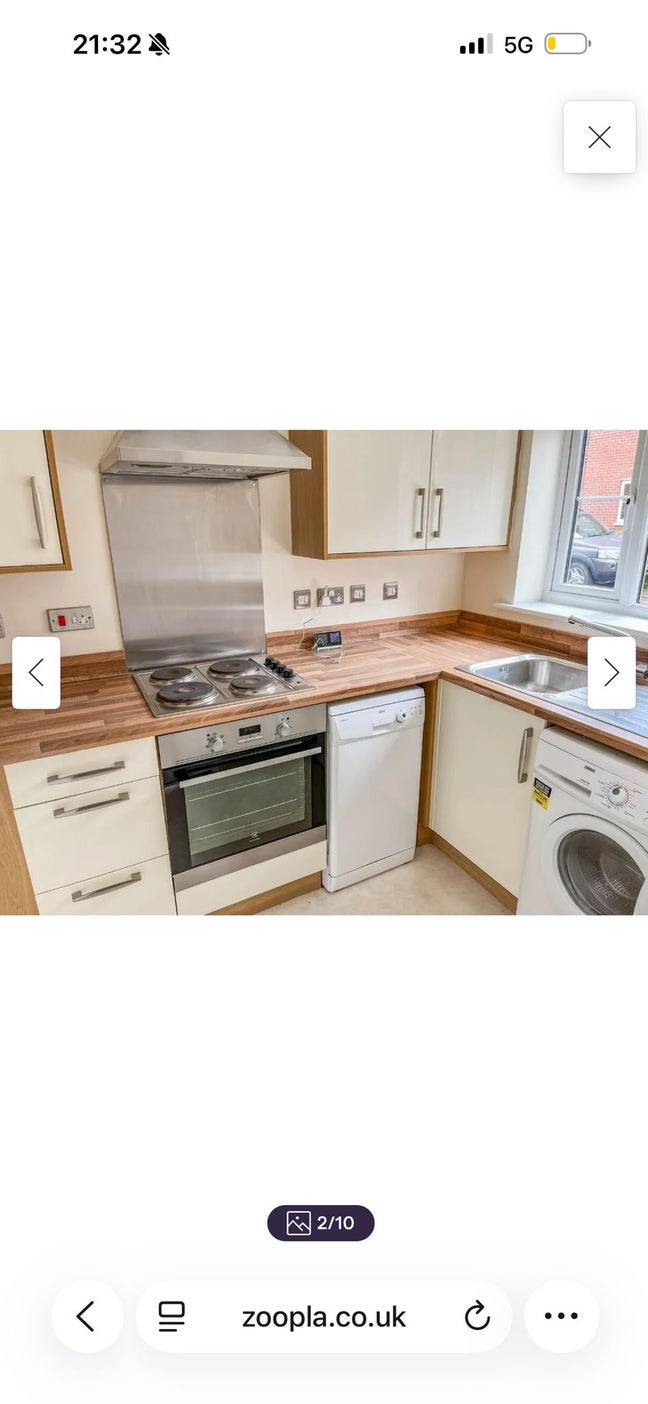 Spare room to rent beck row  Main Photo