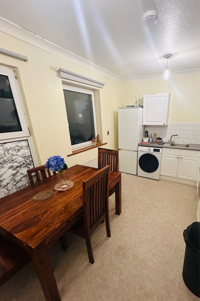 Large Room available in Great Shelford  Main Photo