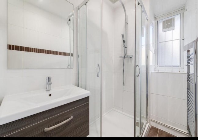 2 double rooms to rent in London Bridge  Main Photo