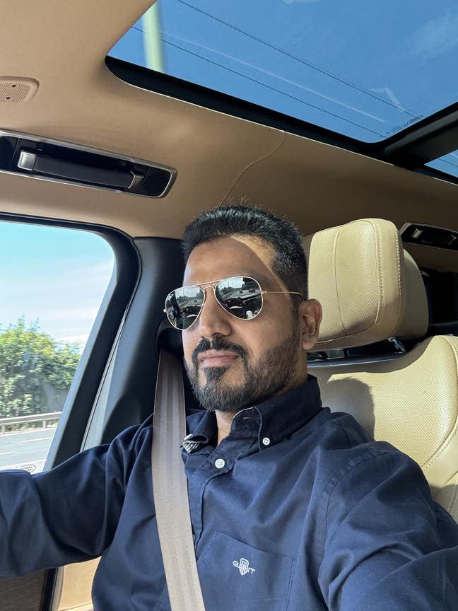 Request for Short-Term Accommodation in London Main Photo