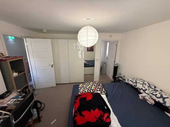 Large Ensuite Couples Welcome  Main Photo