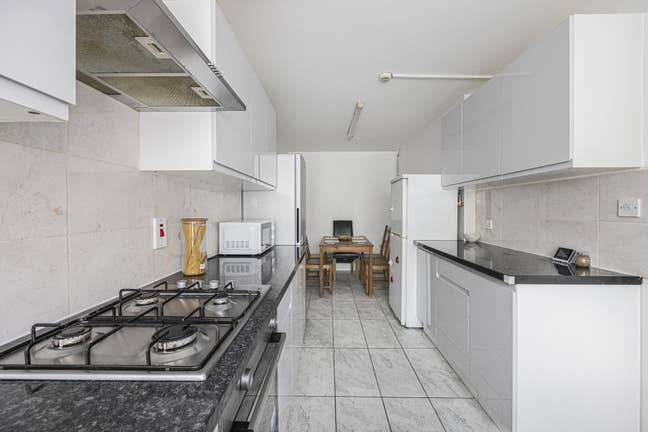 Modern 5-Bedroom House-Share in Limehouse, E14 Main Photo