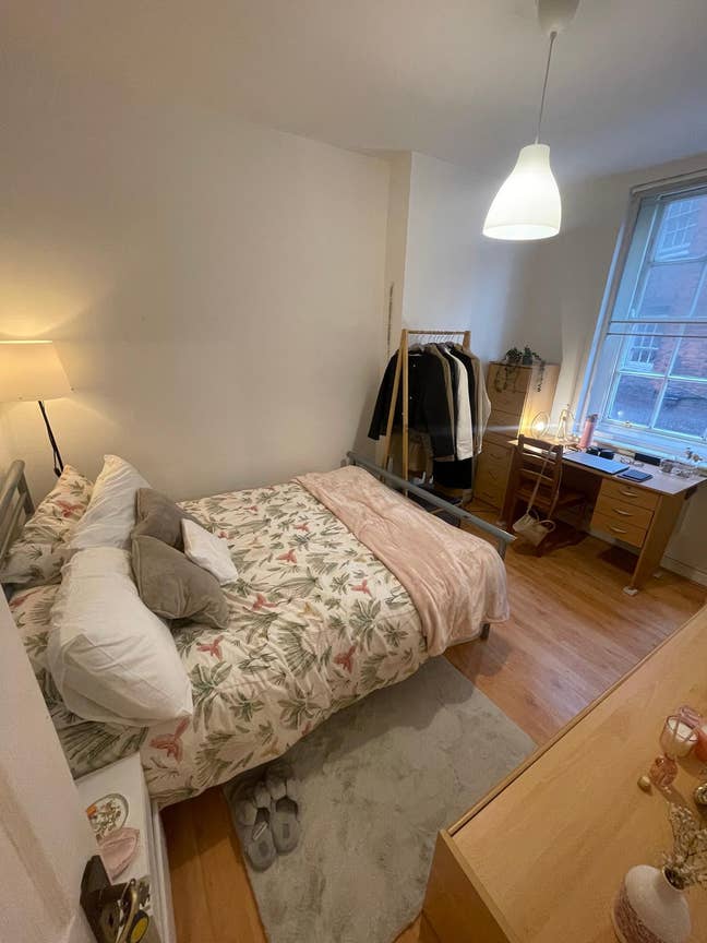 Nice flat perfect for sharers in St Johns Wood Main Photo