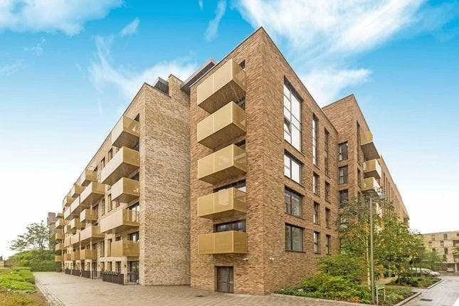 Modern Master En-Suite Room Near Canada Water!! Main Photo