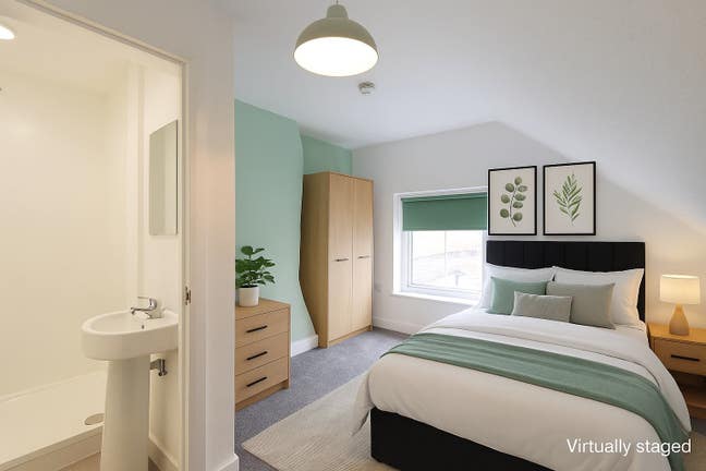 Town Centre Ensuite Rooms Newly Converted Main Photo