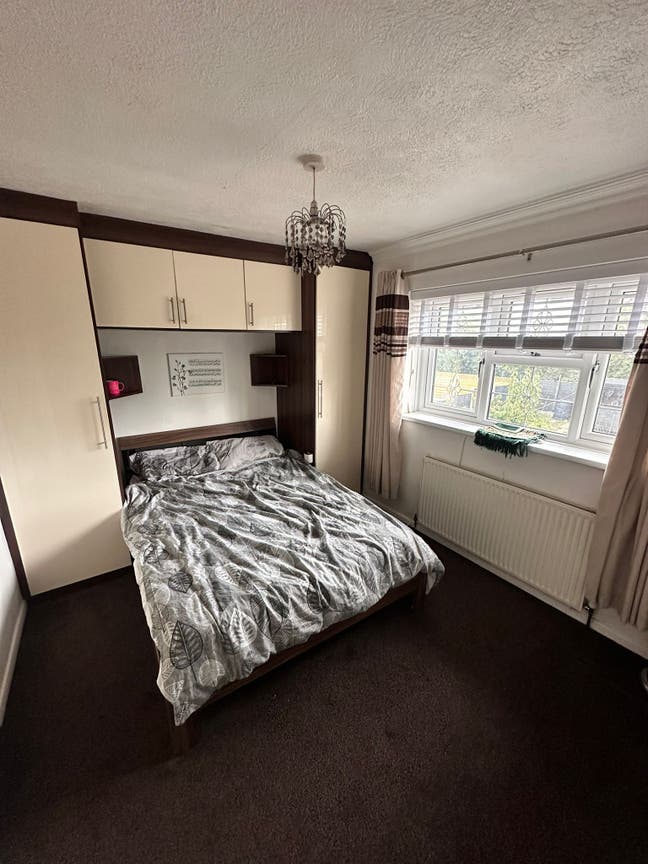 Double Room For Rent Main Photo