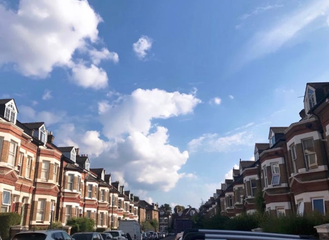 Nice two bedroom flat, perfect for sharing!  Main Photo
