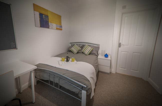 Double Ensuite Bedroom - Cribbs Causeway/Patchway Main Photo