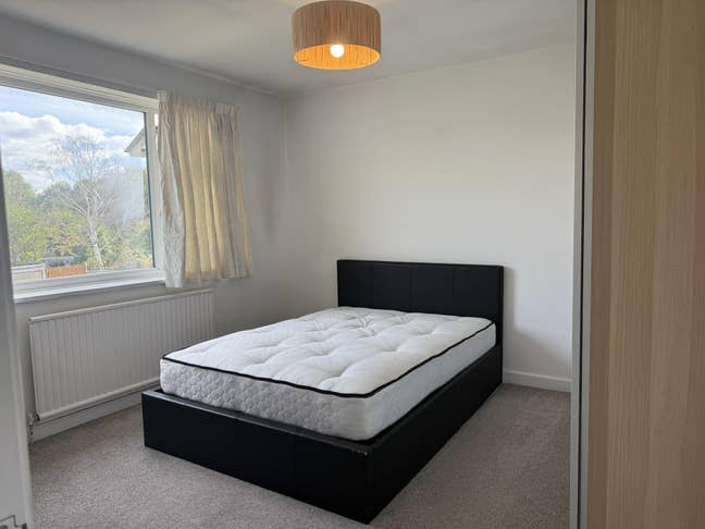 Fully furnished double room Main Photo