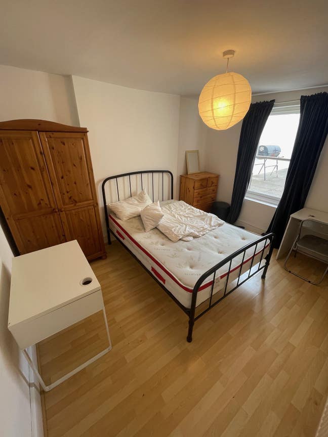 Garden View Room Available - Copenhagen Street Main Photo
