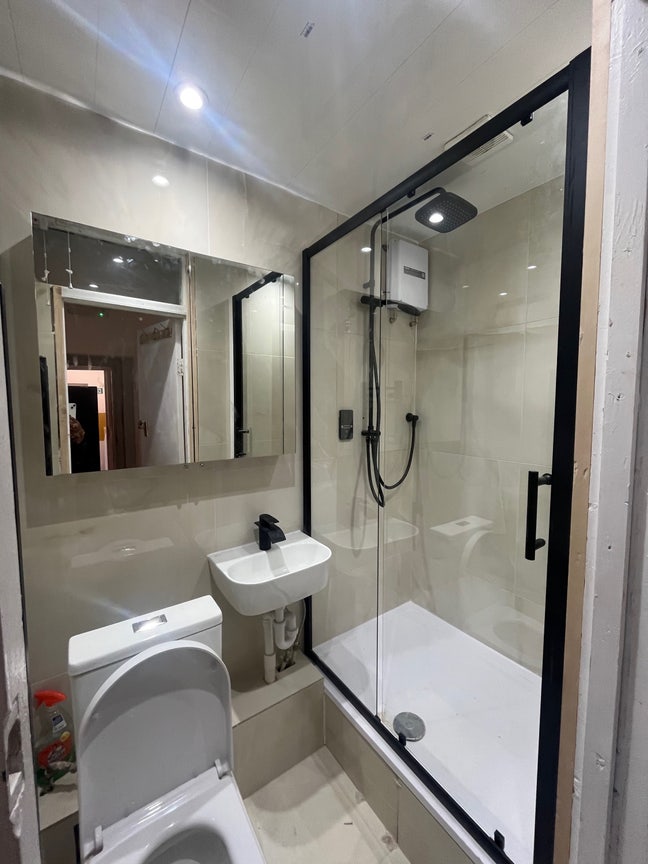  2-Bedroom Flat To Rent ✨East Acton Main Photo