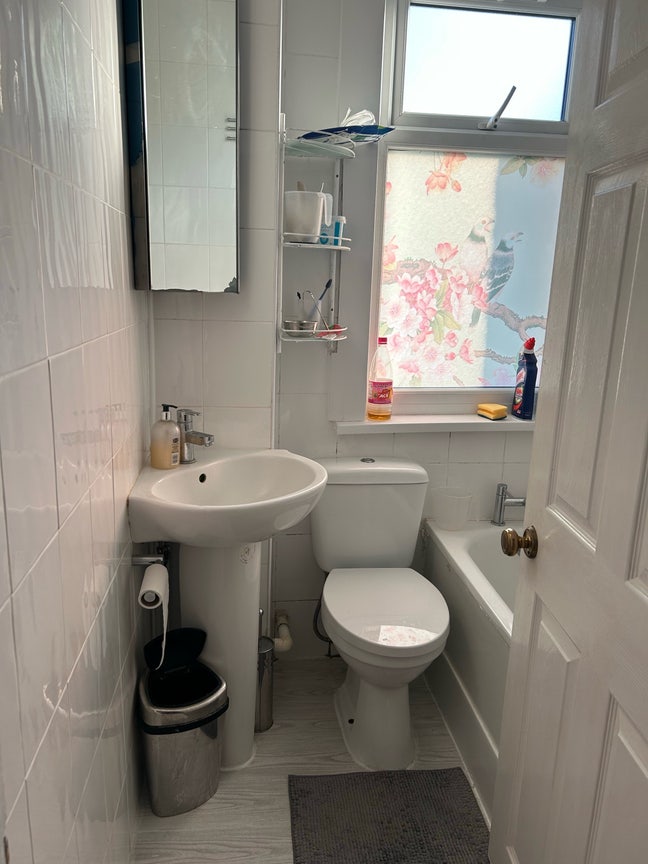 1 Double room available  Main Photo
