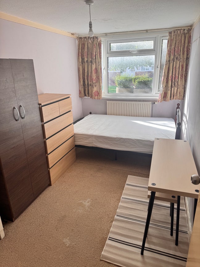 Beautiful Double in Friendly Flatshare  Main Photo