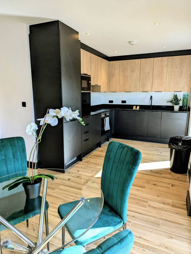 2 bedroom flat, London, Short term let, bills inc Main Photo