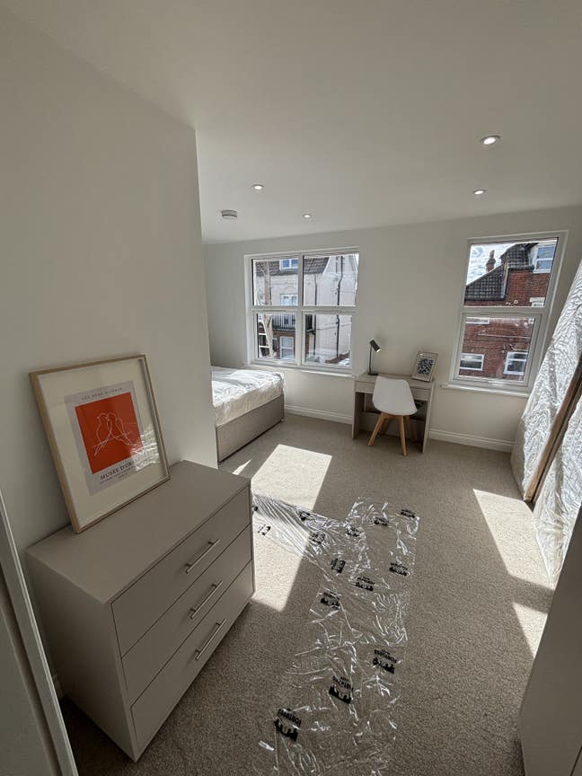 New | Best Rooms in Town 🤩 | Enquire Now 📞 Main Photo