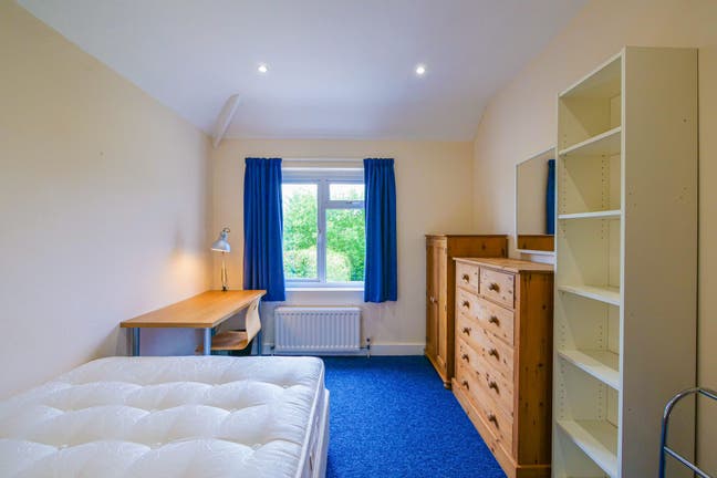 Double room for student  Main Photo