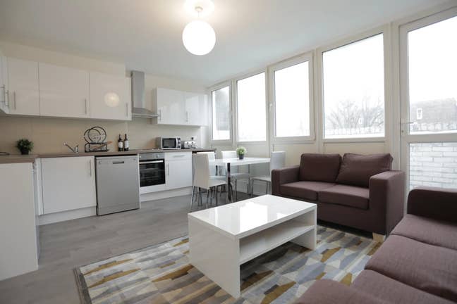 💫 Large room | ASAP | All incl. | Book NOW Main Photo