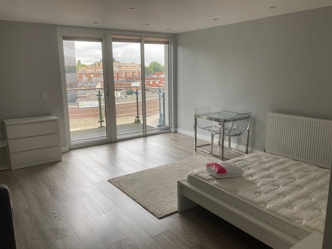 Executive Studio Apartment Main Photo