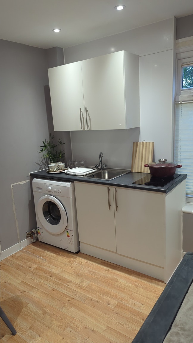 En suite  Main Photo