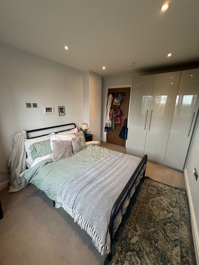 ✨Double Room available in Battersea✨ Main Photo