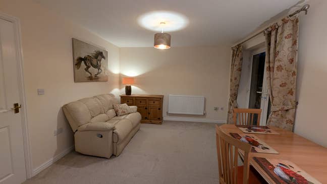 One bedroom flat for rent SN3 Main Photo