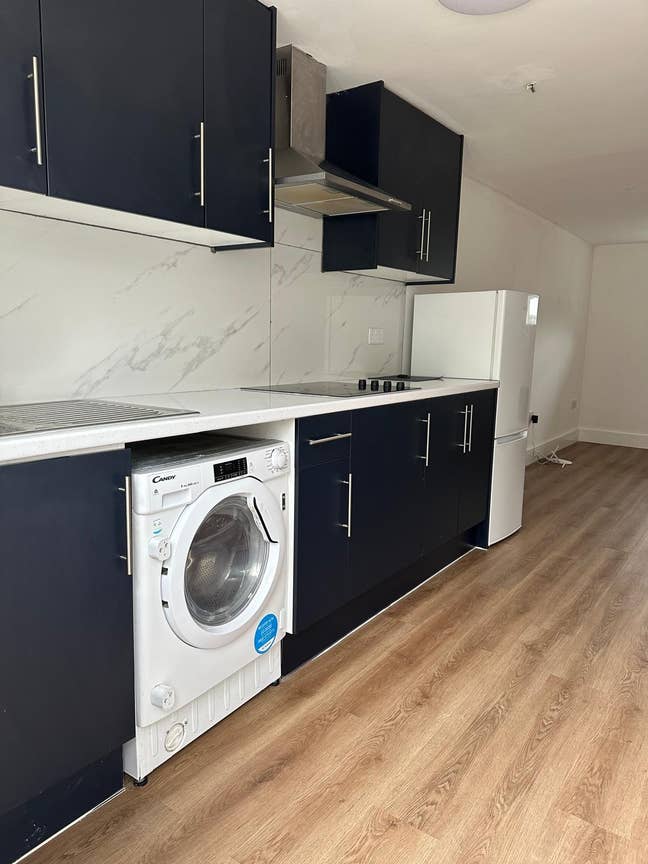 Studio Flat for Rent – Female Tenants preferred (Indian) Main Photo