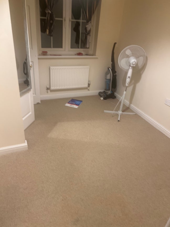 Room for rent Main Photo