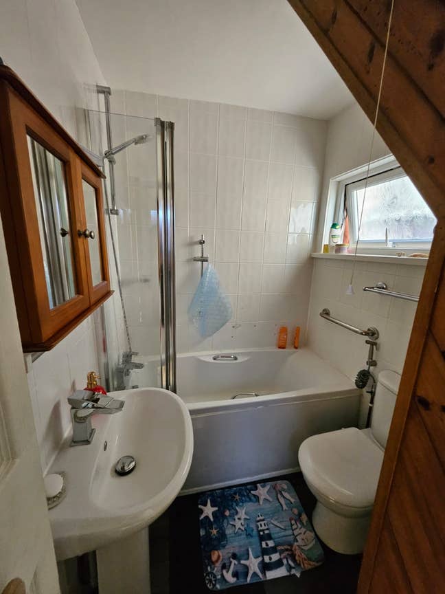 Room in Ryde Main Photo