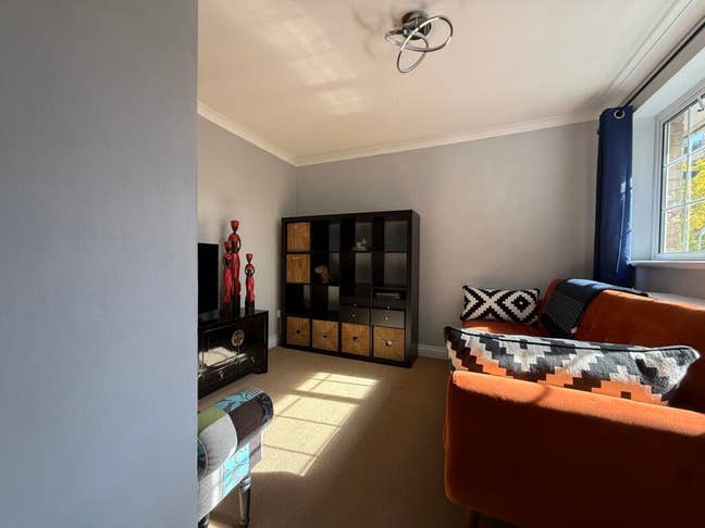 Lovely 3 double bedroom house Bracknell Main Photo