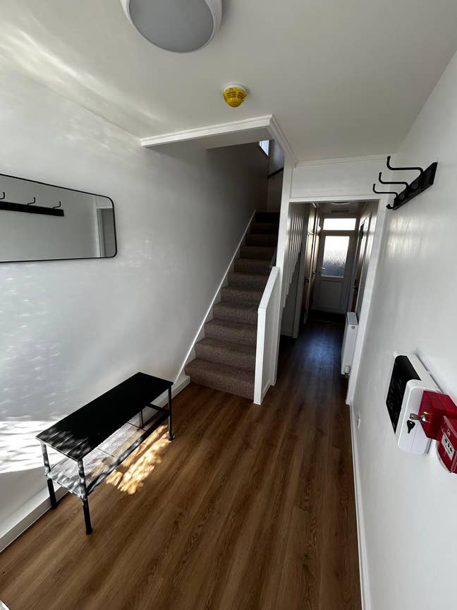 Rooms available in newly refurbished property  Main Photo