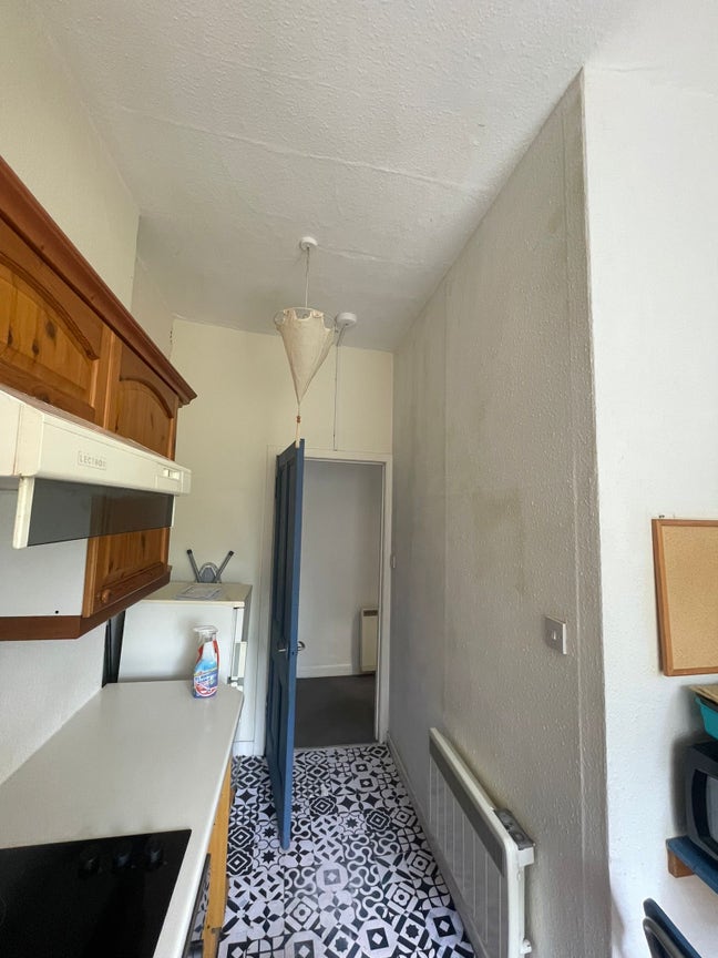 2nd floor apartment  Main Photo