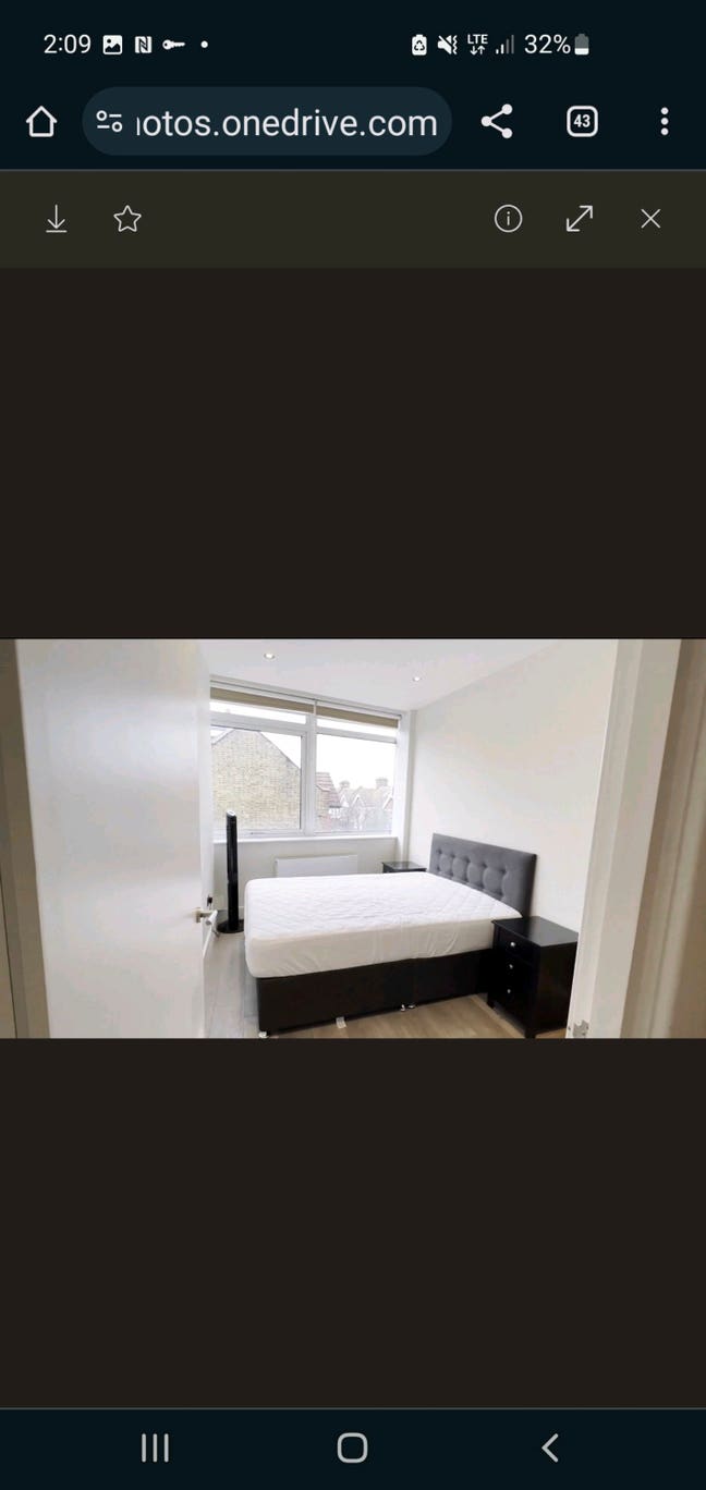Sublet 16th Oct to 10th Nov - £750 including bills Main Photo